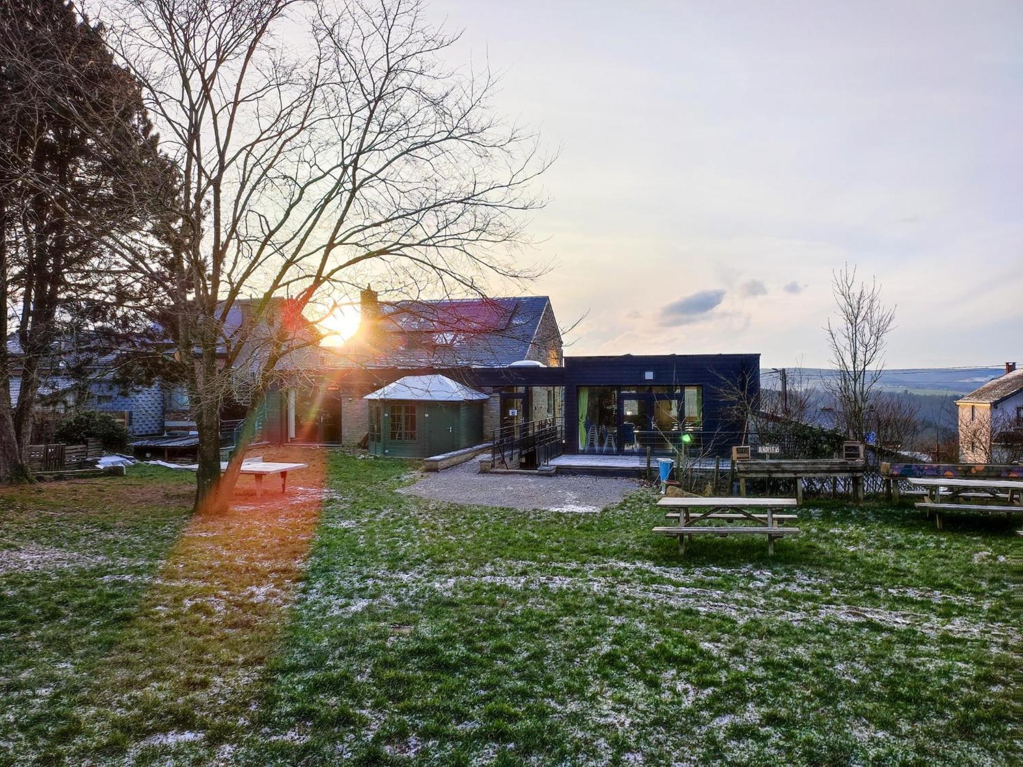 Le Fagotin - Youth Hostel Stoumont Exterior photo